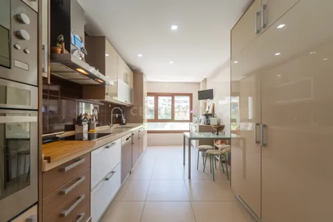 Lejlighed i Odivelas, Lisbon, Odivelas - € 599.000 | Ref: C0246-03546 - foto 15