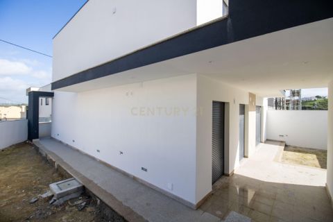 Villa a Camarate, Lisbon, Camarate - € 735.000 | Ref: C0246-03548 - foto 7