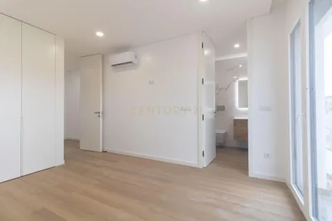 Villa a Camarate, Lisbon, Camarate - € 735.000 | Ref: C0246-03548 - foto 18