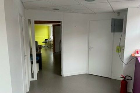 L'establiment comercial a Brest, Finistere, Brest - € 16.200/mes | Ref: 29_000285_BL - foto 11