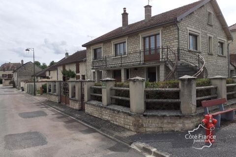 Villa a Cunfin, Aube, Cunfin - € 77.000 | Ref: 137_SRVMA1550008873 - foto 2