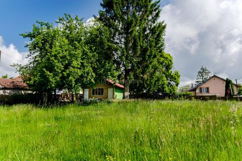 Helårsgrund i Lure, Haute-Saone, Lure - € 58.000 | Ref: 1065AC-BEL - foto 1