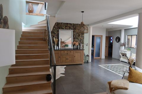 Villa a Besancon, Doubs, Besancon - € 650.000 | Ref: 696-BES - foto 5
