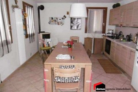 Leilighet i Tonezza del Cimone, Vicenza, Tonezza del Cimone - € 125 000 | Ref: A099 - foto 2