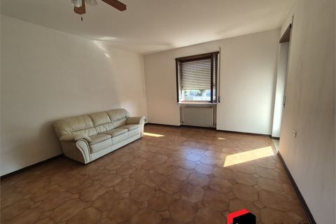 Apartament a Thiene, Vicenza, Thiene - € 630/mes | Ref: A098 - foto 3