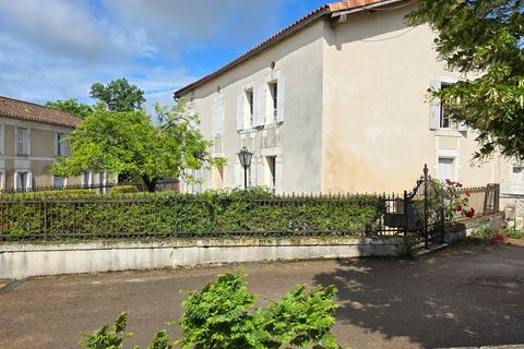 Landsbyhus i Condeon, Charente, Condeon - € 79.000 | Ref: 340936414926 - foto 1