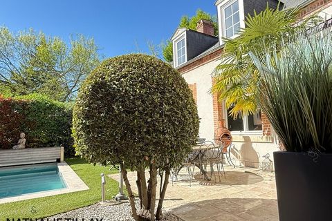 Villa a Orleans, Loiret, Orleans - € 815.000 | Ref: 340934471689 - foto 2