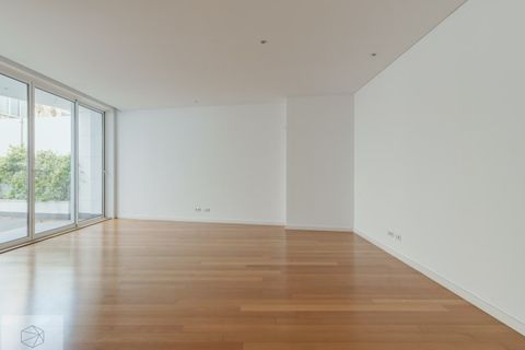 Apartament a Alges, Lisbon, Alges - € 3.000/mes | Ref: Citage 301/26 - foto 4