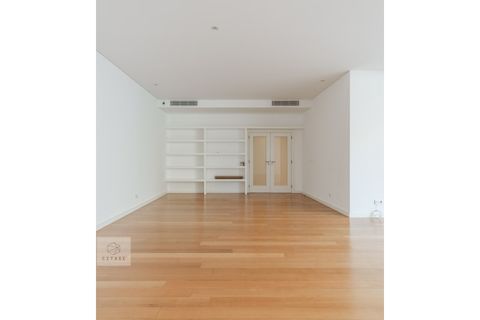 Apartament a Alges, Lisbon, Alges - € 3.000/mes | Ref: Citage 301/26 - foto 7