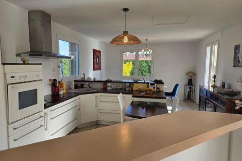 Villa a Viriat, Ain, Viriat - € 469.000 | Ref: 340930484076 - foto 5