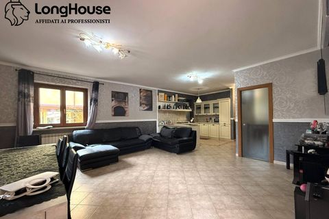 Rækkehus i Guidonia Montecelio, Rome, Guidonia Montecelio - € 269.000 | Ref: camelie - foto 11