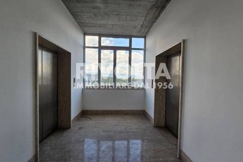 Villa a Guidonia Montecelio, Rome, Guidonia Montecelio - € 4.000.000 | Ref: MRL GUIDONIA - foto 19