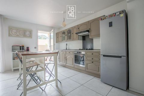 Lejlighed i Marseille, Bouches-du-Rhone, Marseille - € 198.000 | Ref: LVSS-ATT-211 - foto 5