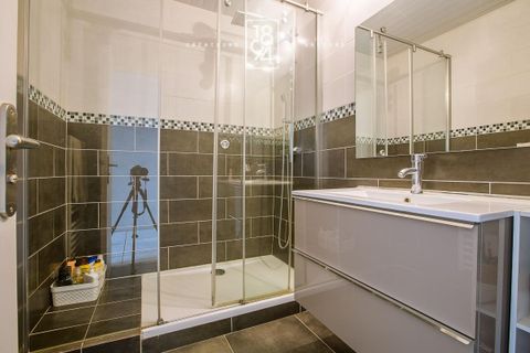 Lejlighed i Marseille, Bouches-du-Rhone, Marseille - € 198.000 | Ref: LVSS-ATT-211 - foto 11