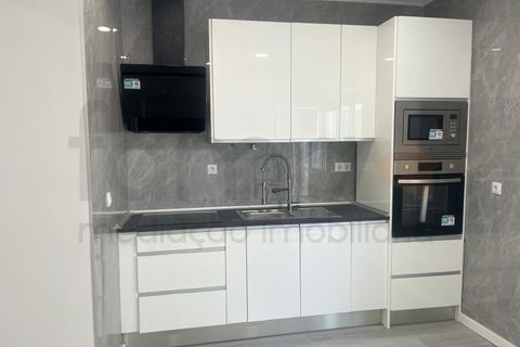 Lejlighed i Amadora, Lisbon, Amadora - € 255.000 | Ref: APA_2291 - foto 2
