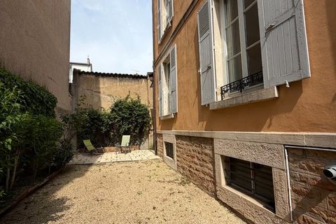 Villa i Macon, Saone-et-Loire, Macon - € 415.000 | Ref: 340935040648 - foto 4