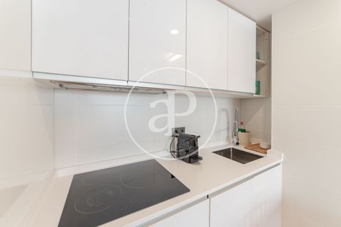 Apartament a Madrid, Madrid, Madrid - € 2.350/mes | Ref: AM2606032 - foto 5