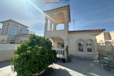 Villa en Algorfa, Alicante, Algorfa - € 229.750 | Ref: FBU21542 - photo 1