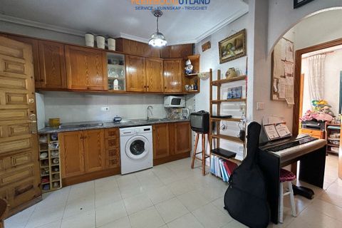Byhus i Torrevieja, Alicante, Torrevieja - € 148.900 | Ref: FBU21924 - foto 30