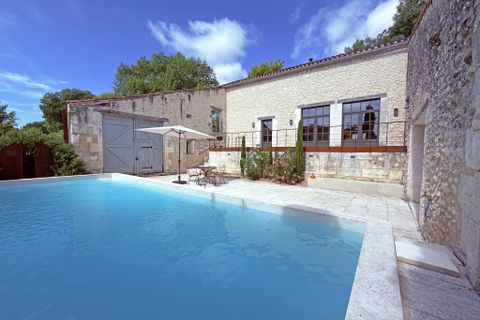 Villa a Verteillac, Dordogne, Verteillac - € 535.000 | Ref: BVI85964 - foto 2