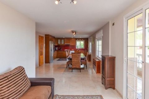 Villa a Girona, Gerona, Girona - € 749.000 | Ref: 3588 - foto 23