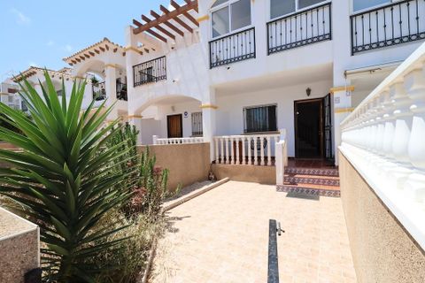 Byhus i Punta Prima, Alicante, Punta Prima - € 214.000 | Ref: V-21303 - foto 3