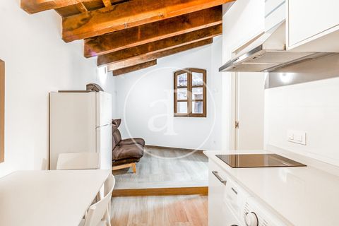Villa a Valencia, Valencia, Valencia - € 1.000/mes | Ref: AV2606036 - foto 1