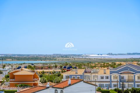 Villa a Rojales, Alicante, Rojales - € 669.000 | Ref: LF-39071 - foto 2