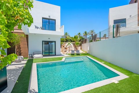 Villa a Rojales, Alicante, Rojales - € 669.000 | Ref: LF-39071 - foto 4