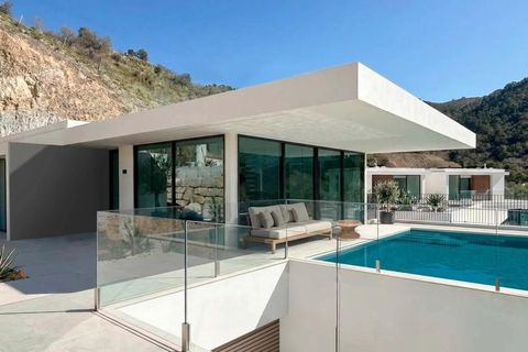 Villa en Benidorm, Alicante, Benidorm - € 1.080.000 | Ref: 37383300-01/10701 - photo 2