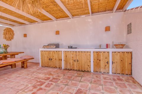 Villa a Benitachell, Alicante, Benitachell - € 2.300/mes | Ref: ES-OLA-019527L - foto 7