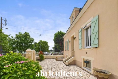 Villa a Indre, Loire-Atlantique, Indre - € 298.700 | Ref: BMVM080613144610 - foto 4