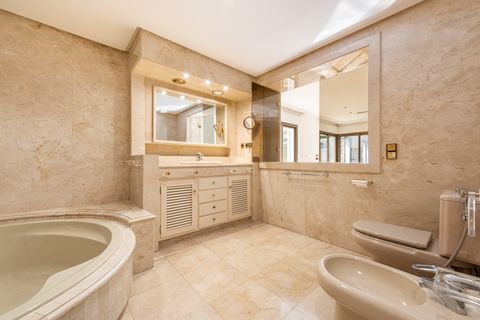 Villa a Marbella, Malaga, Marbella - € 3.900.000 | Ref: NEWV9522 - foto 11