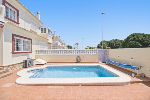 Villa i Torre de la Horadada, Alicante - foto 4