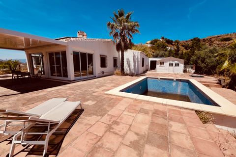 Villa a Vinuela, Malaga, Vinuela - € 382.000 | Ref: IRE2619 - foto 15