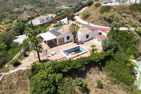 Villa a Vinuela, Malaga, Vinuela - € 382.000 | Ref: IRE2619 - foto 18