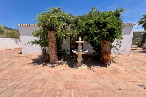Villa a Vinuela, Malaga, Vinuela - € 382.000 | Ref: IRE2619 - foto 17