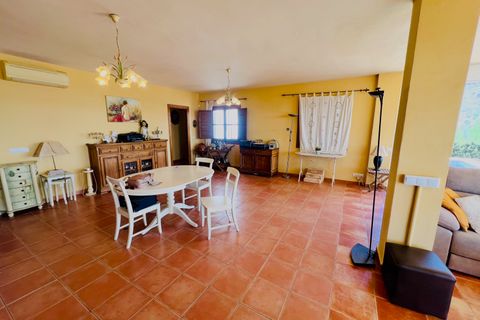 Villa a Vinuela, Malaga, Vinuela - € 382.000 | Ref: IRE2619 - foto 4
