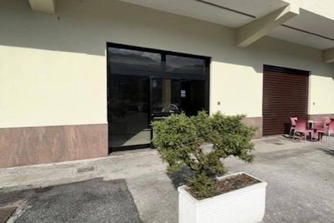 L'establiment comercial a Morolo, Frosinone, Morolo - € 1.600/mes | Ref: 2201 - foto 2