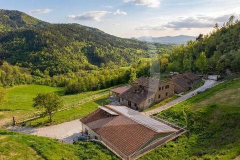 Farm hus i Sansepolcro, Arezzo, Sansepolcro - € 1.200.000 | Ref: a1190ta12837 - foto 5