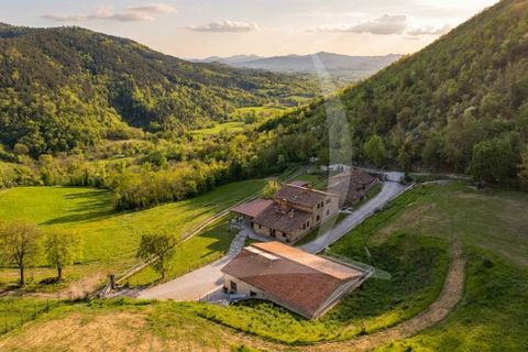 Farm hus i Sansepolcro, Arezzo, Sansepolcro - € 1.200.000 | Ref: a1190ta12837 - foto 10
