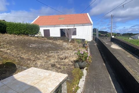 Byhus i Calheta, Sao Jorge, Calheta - € 130.000 | Ref: 061113 - foto 12