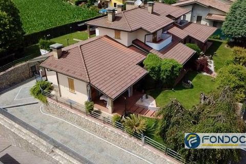 Villa i Pontoglio, Brescia, Pontoglio - € 325.000 | Ref: Pont.8.CE - foto 2