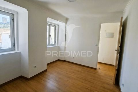 Byhus i Loures, Lisbon, Loures - € 249.900 | Ref: 061050 - foto 1