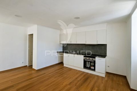 Byhus i Loures, Lisbon, Loures - € 249.900 | Ref: 061050 - foto 2