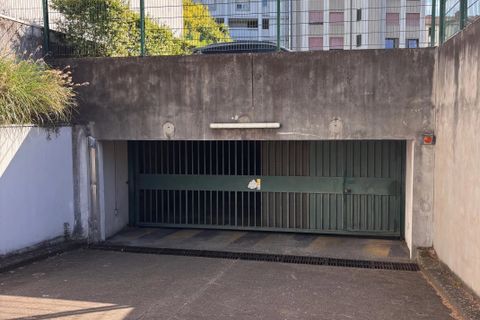 Garage i Lyon, Rhone, Lyon - € 22.000 | Ref: 87078012 - foto 2
