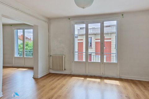 Apartament a Clermont-Ferrand, Puy-de-Dome, Clermont-Ferrand - € 870/mes | Ref: 3619 - foto 2