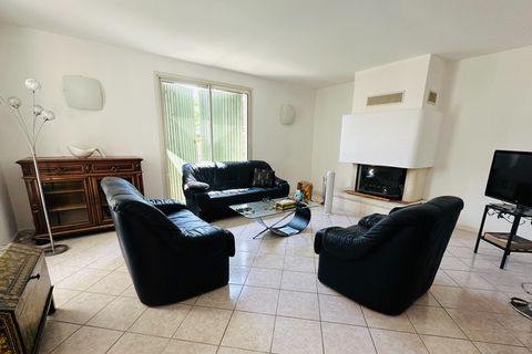 Villa i Manosque, Alpes-de-Haute-Provence, Manosque - € 395 000 | Ref: 830036731320 - foto 16