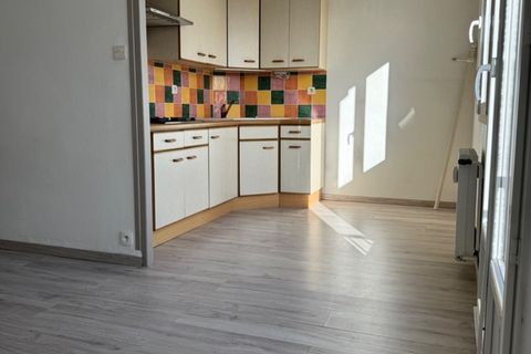 Lejlighed i Laval, Mayenne, Laval - € 63.000 | Ref: 830039591824 - foto 4