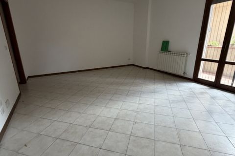 Apartament a Prato, Prato, Prato - € 167.000 | Ref: RB167 - foto 13